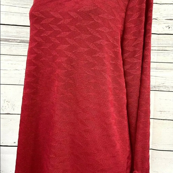Womans Dana Buchman Long Sleeve Tunic Top Red Metal accents on sleeves, … - Picture 5 of 12